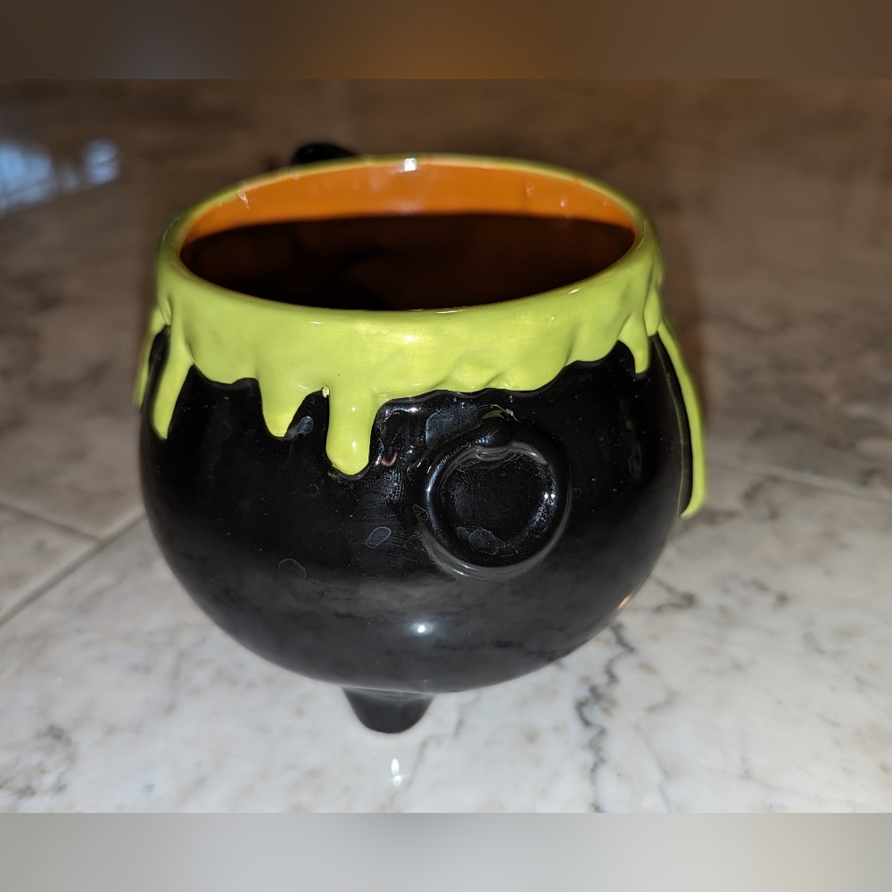 Large Caldron Mug In Excellent Condition Enjoy your morning coffee - Picture 7 of 8
